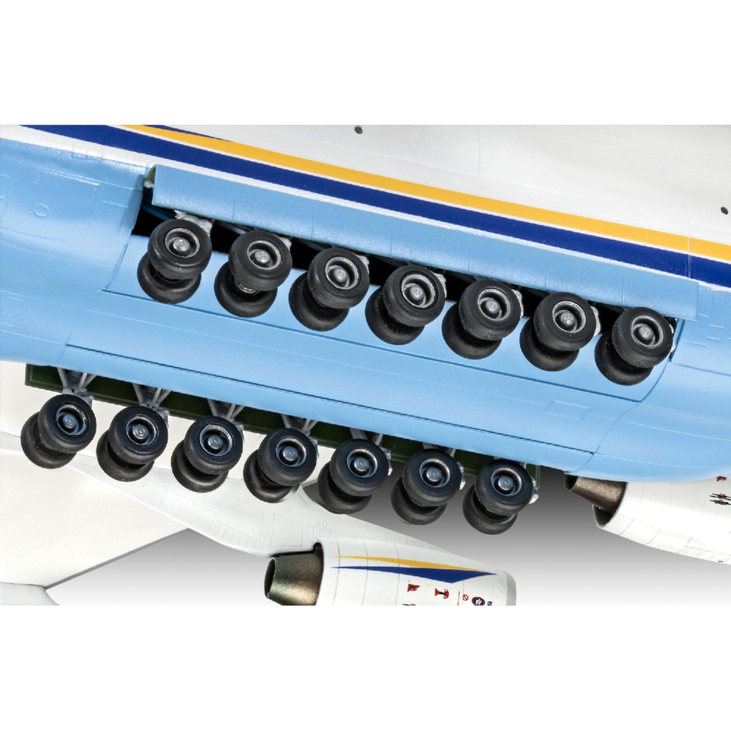 Збірна модель Revell Вантажний літак Ан-225 Мрія. Масштаб 1:144 (RVL-04958) - зображення 9