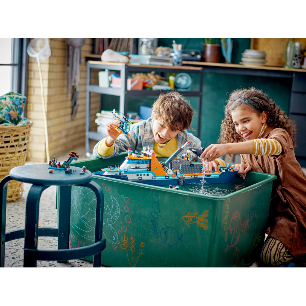 Конструктор LEGO City Арктичний дослідницький корабель 815 деталей (60368) - зображення 12