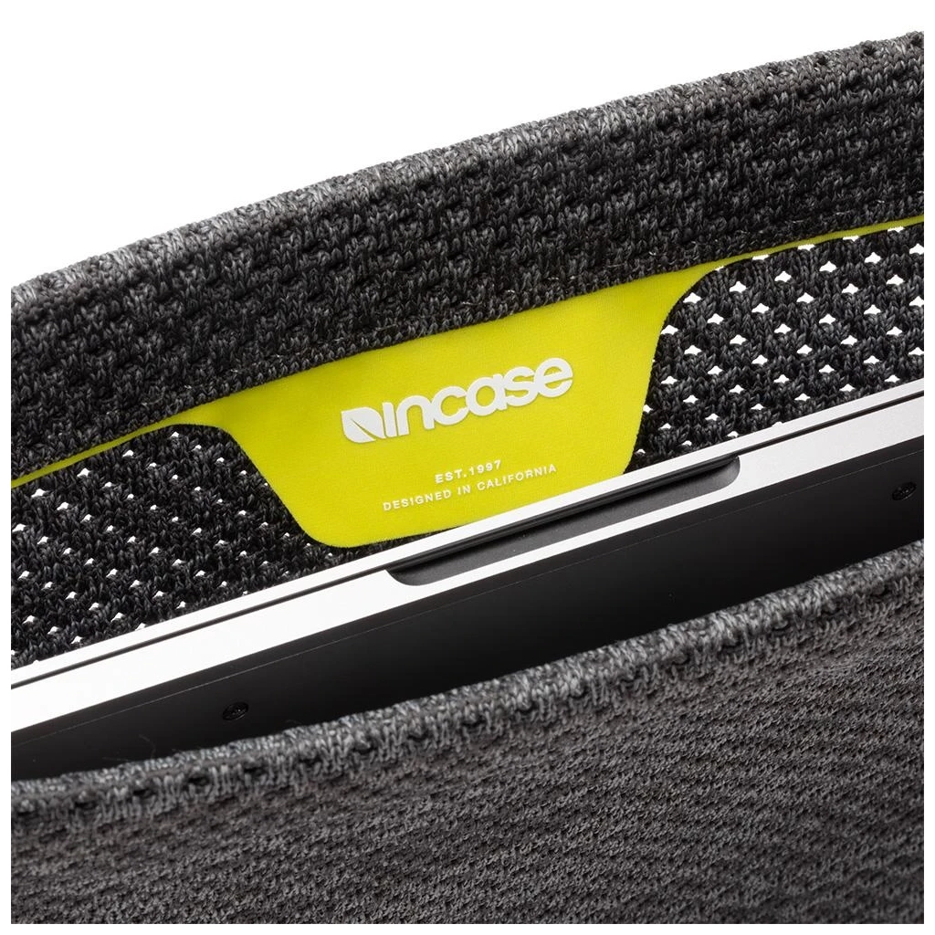 Чохол до ноутбука Incase 15-16" MacBook Pro Slip Sleeve with PerformaKnit - Asphalt (INMB100655-ASP) - зображення 4