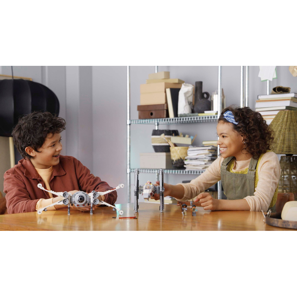 Конструктор LEGO Star Wars Збірний пакет «Винищувач TIE і Корабель X-wing» (75393) - зображення 9