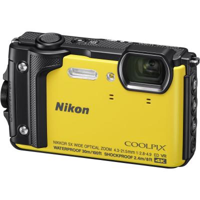 Цифровий фотоапарат Nikon Coolpix W300 Yellow (VQA072E1) - зображення 1