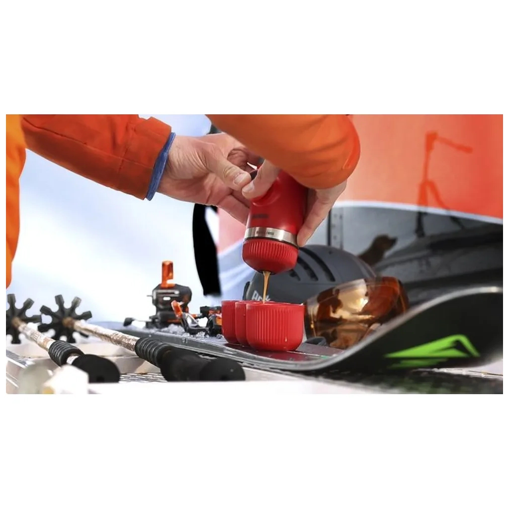 Кавоварка кемпінгова Wacaco Nanopresso з чохлом червона (WNANORED) - изображение 9