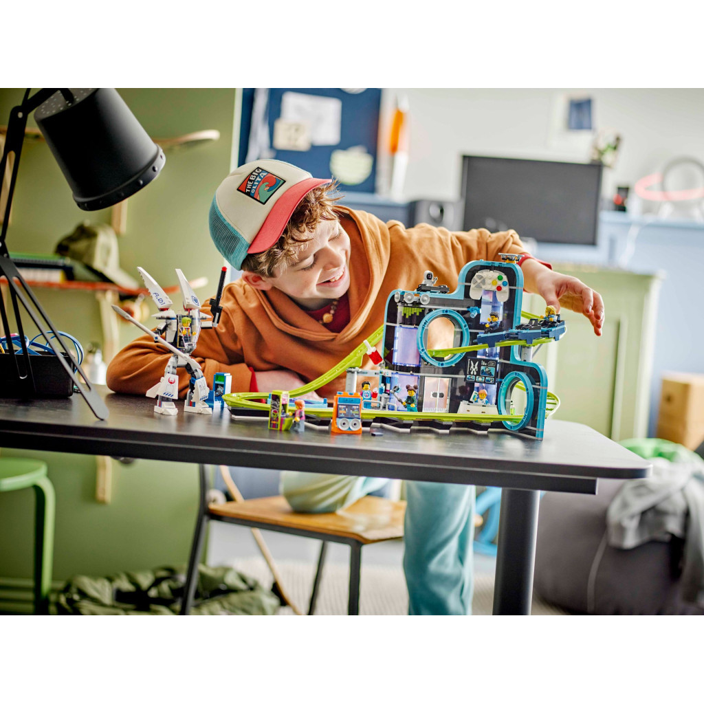 Конструктор LEGO City Парк розваг Світ роботів (60421) - зображення 9