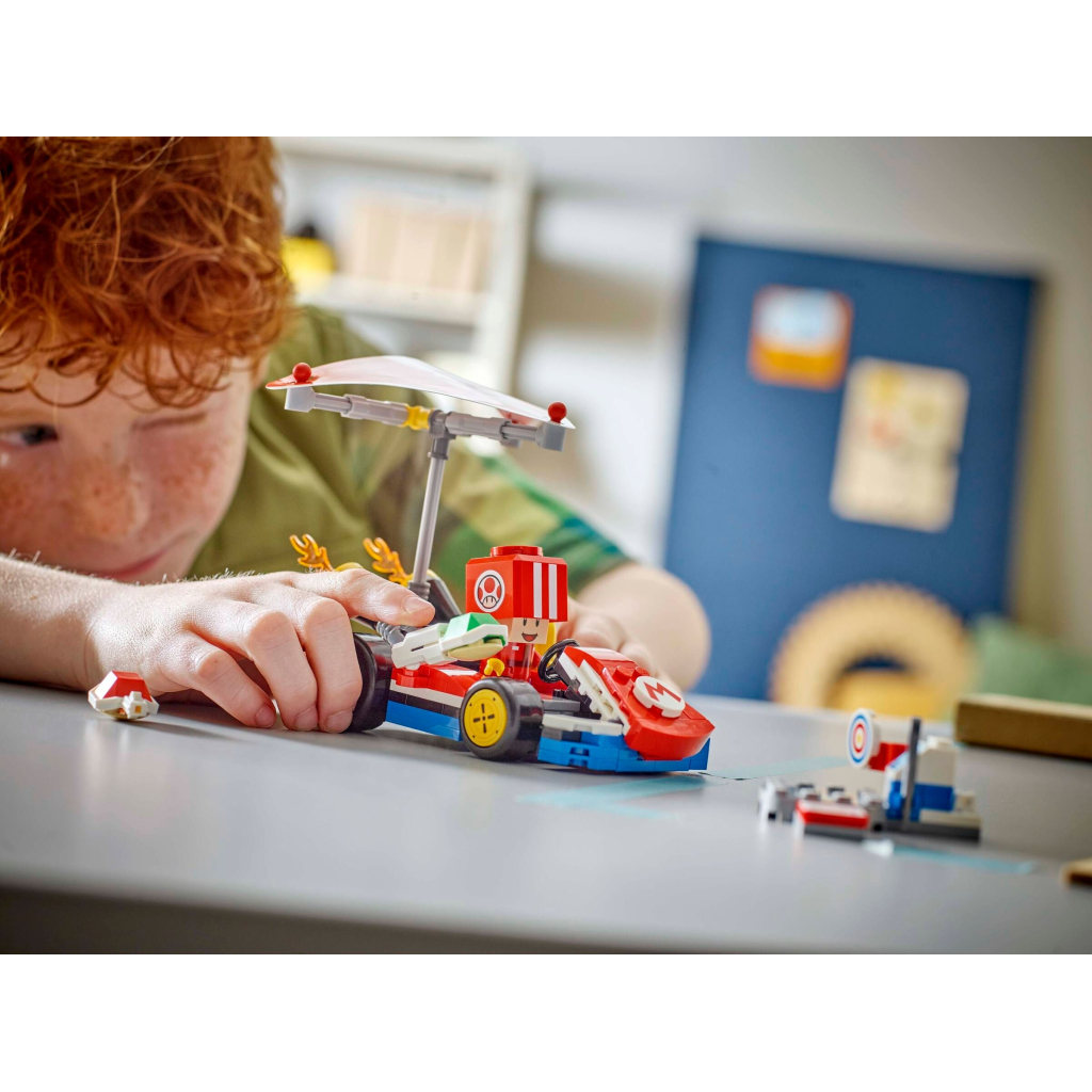 Конструктор LEGO Super Mario Mario Kart – Standard Kart (72032) - зображення 9