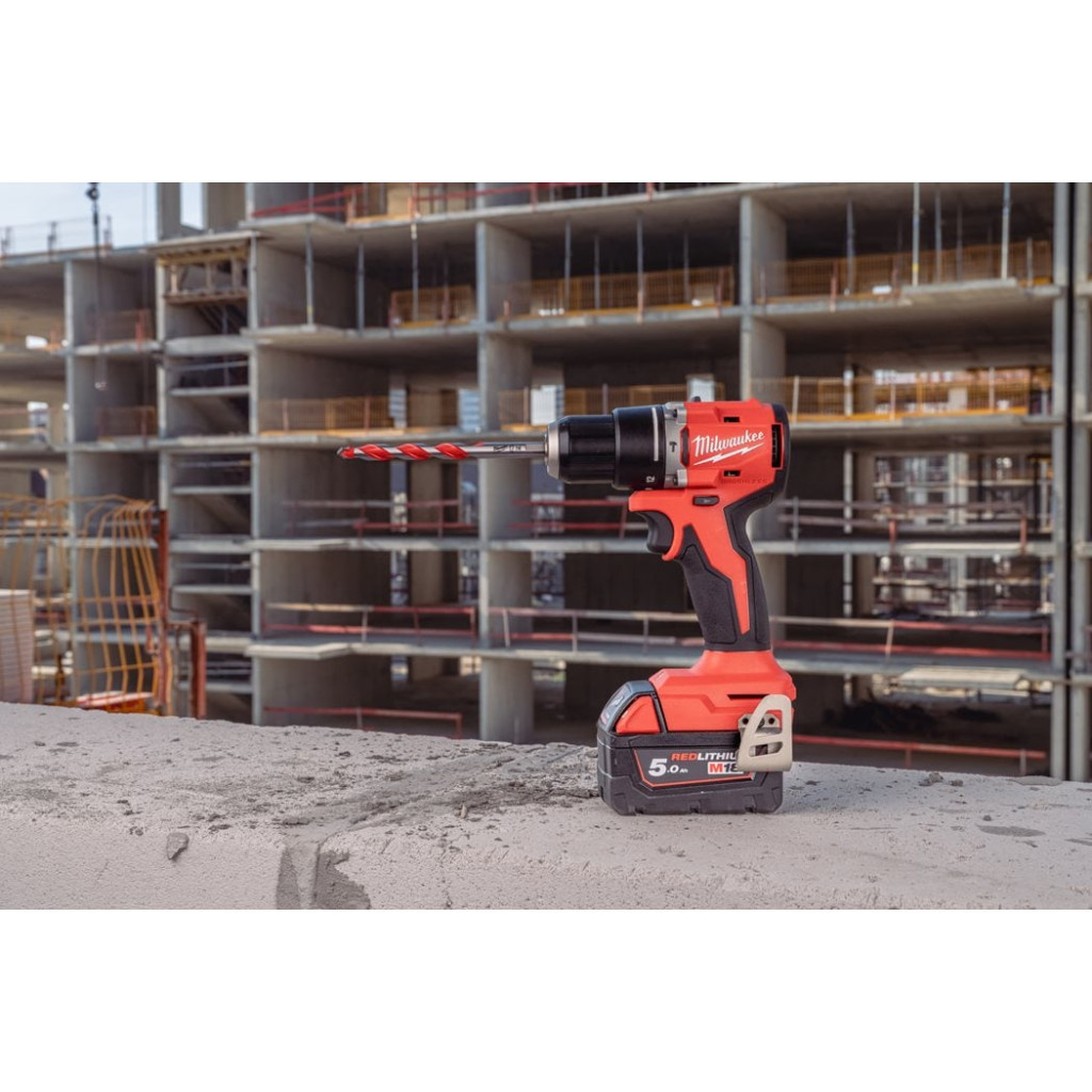 Шуруповерт Milwaukee ударний M18 BLPDRC-202C, 60.5 Нм, 2x2Ah, кейс (4933492822) - зображення 7