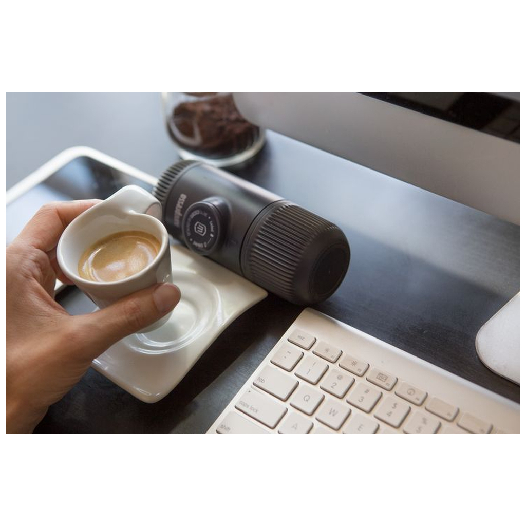 Кавоварка кемпінгова Wacaco Nanopresso сіра (WNANOGR) - зображення 10