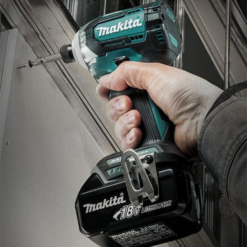 Гайковерт Makita акумуляторний ударний LXT, 18В, 3Аг х 2шт, DC18RC, Makpac (DTD170RFJ) - зображення 3