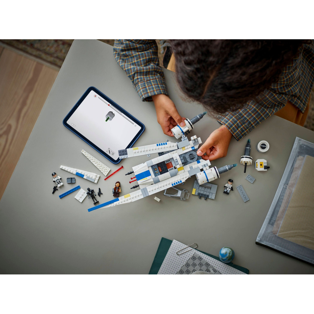 Конструктор LEGO Star Wars Повстанський винищувач U-Wing (75399) - зображення 11