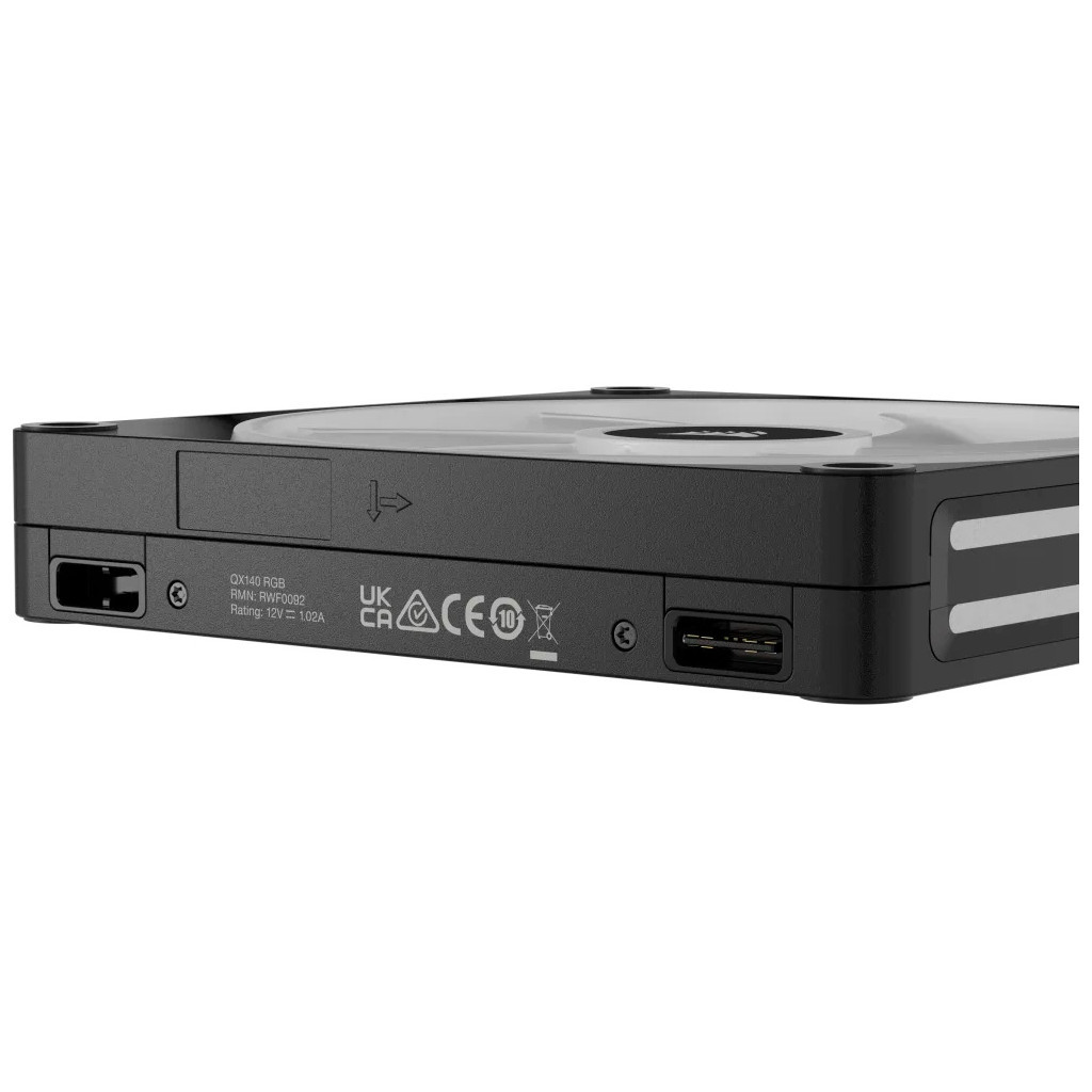 Кулер до корпусу Corsair iCUE Link QX140 RGB PWM PC Fans Starter Kit with iCUE LINK System Hub (CO-9051004-WW) - изображение 6