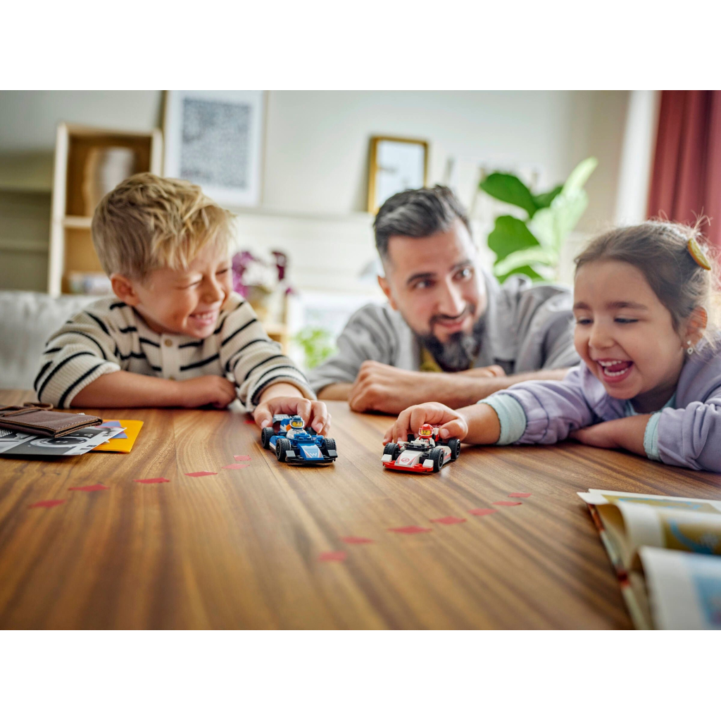 Конструктор LEGO City Автомобілі для перегонів F1 команд Williams Racing та Haas F1 (60464) - зображення 7