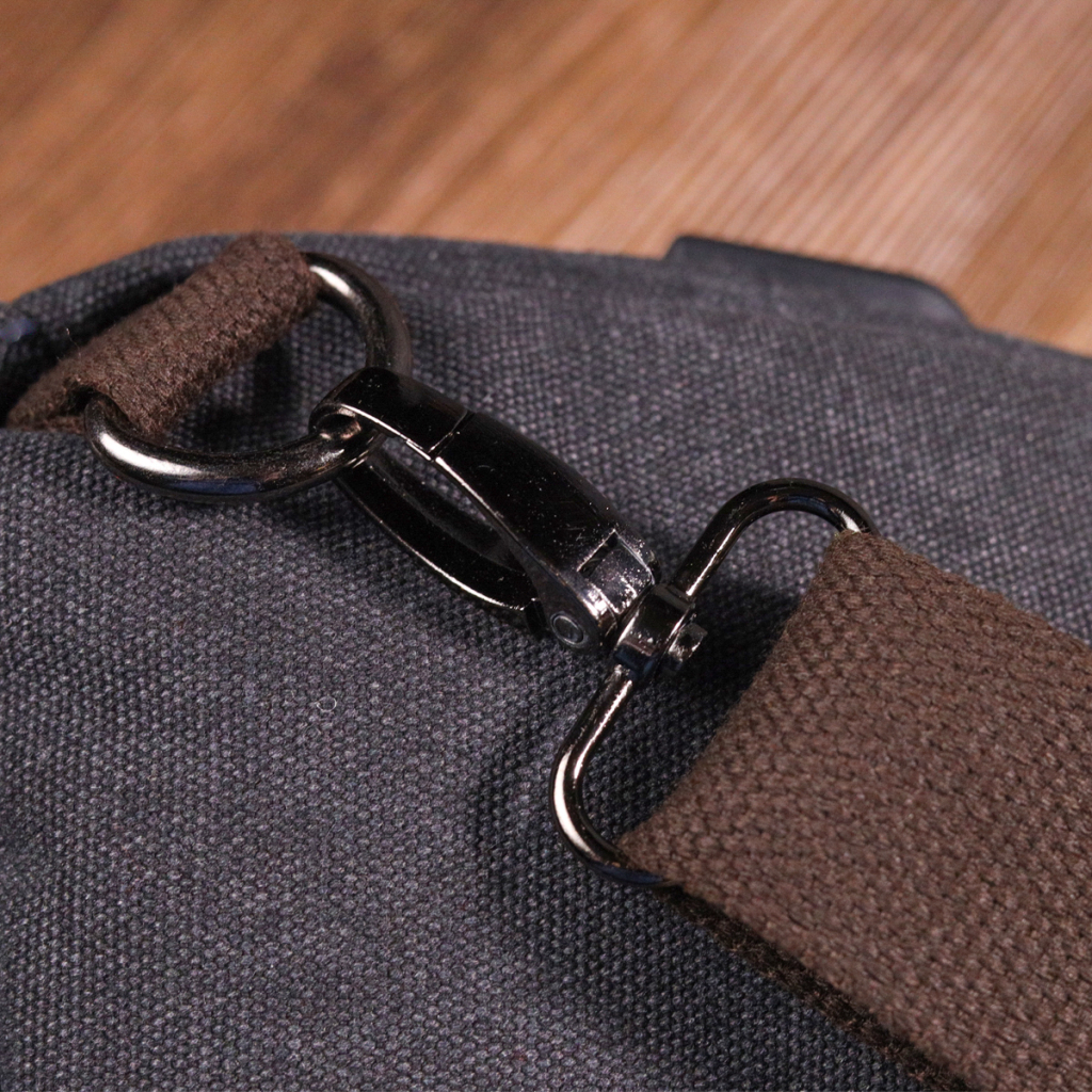 Сумка Vintage Через плече з кабелем USB текстильна Чорна (21221) - зображення 9