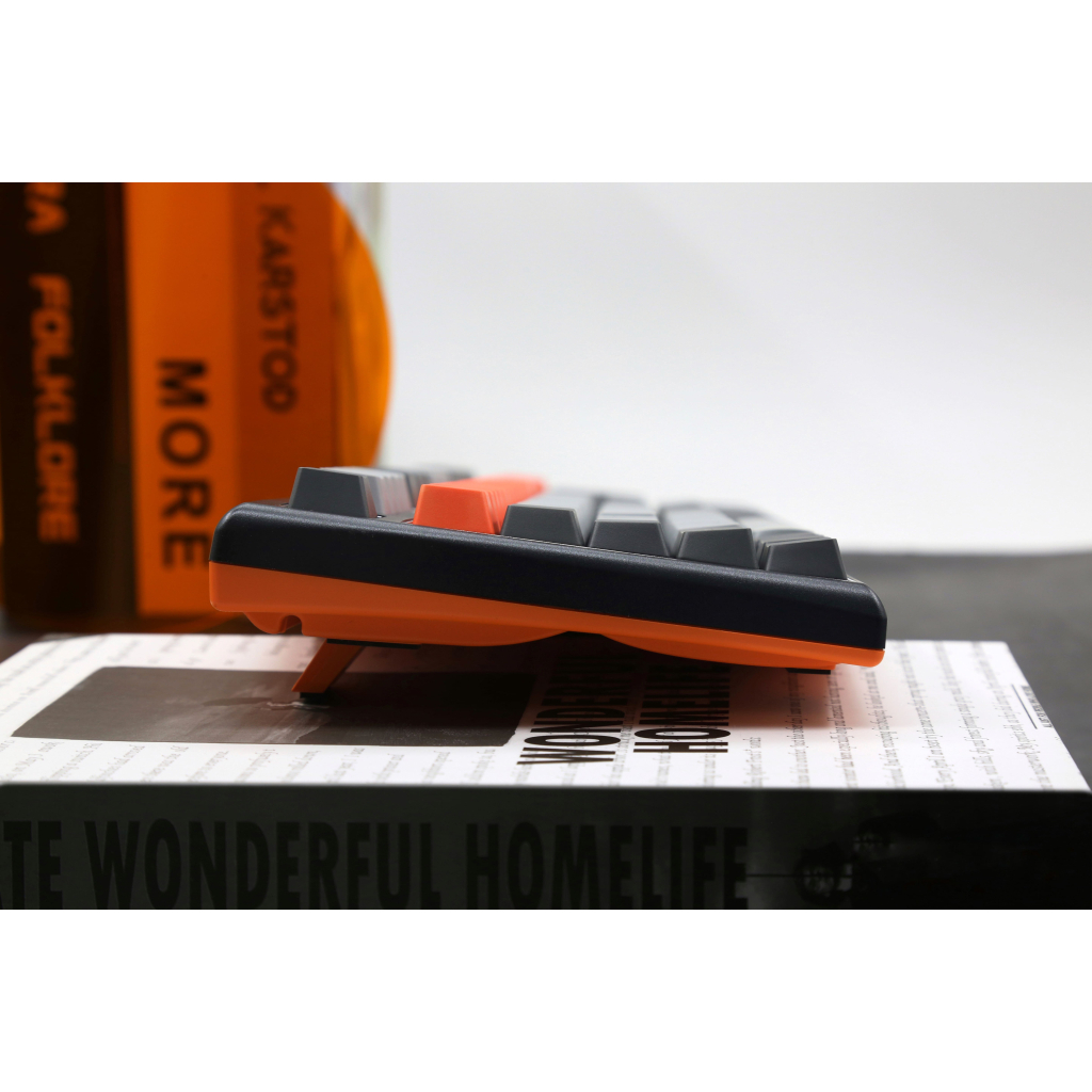 Клавіатура Varmilo Lure VBM108 Bot Lie EC V2 Daisy USB UA Black (A01A003A8A4A01A005) - зображення 4