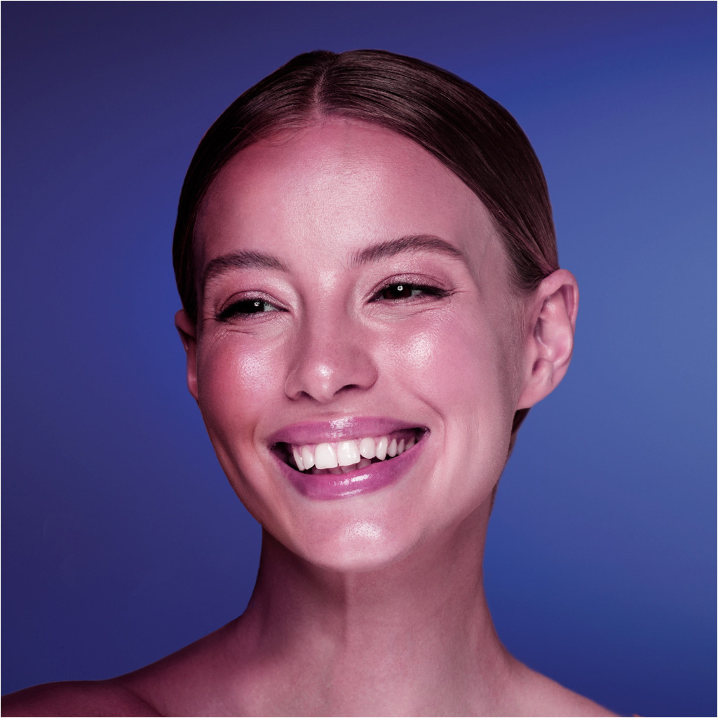 Зубна паста Blend-a-med 3D White Luxe Деревне вугілля 75 мл (8006540316382) - зображення 3