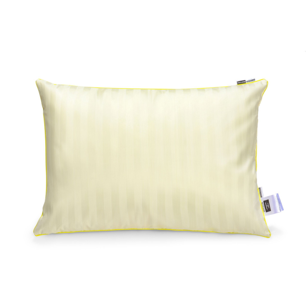 Подушка MirSon 1483 Carmela Hand Made memory effekt М'яка 70х70 см (2200001540255) - зображення 1