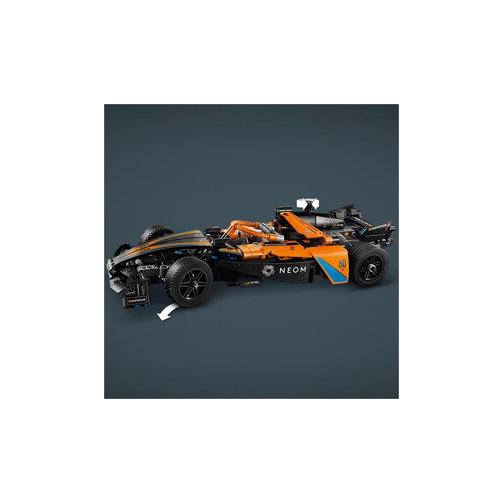 Конструктор LEGO Автомобіль для перегонів NEOM McLaren Formula E 452 деталі (42169) - зображення 5