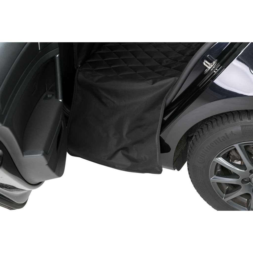 Килимок для тварин Trixie захисний в авто 1.55х1.30 м Чорний (4011905132037) - изображение 4