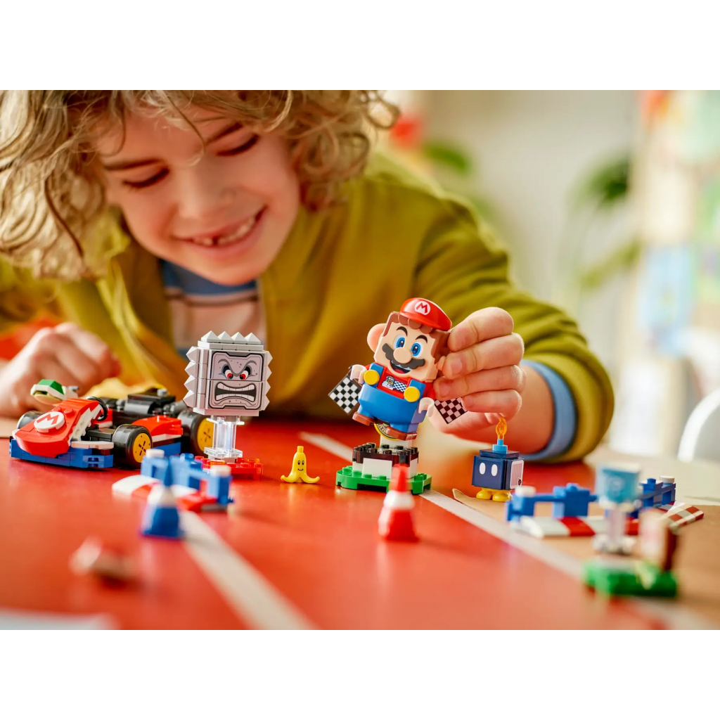 Конструктор LEGO Super Mario Mario Kart – Interactive Mario та Standard Kart (72043) - зображення 9