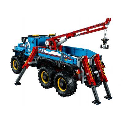 Конструктор LEGO Technic Аварійний позашляховик 6х6 (42070) - зображення 4