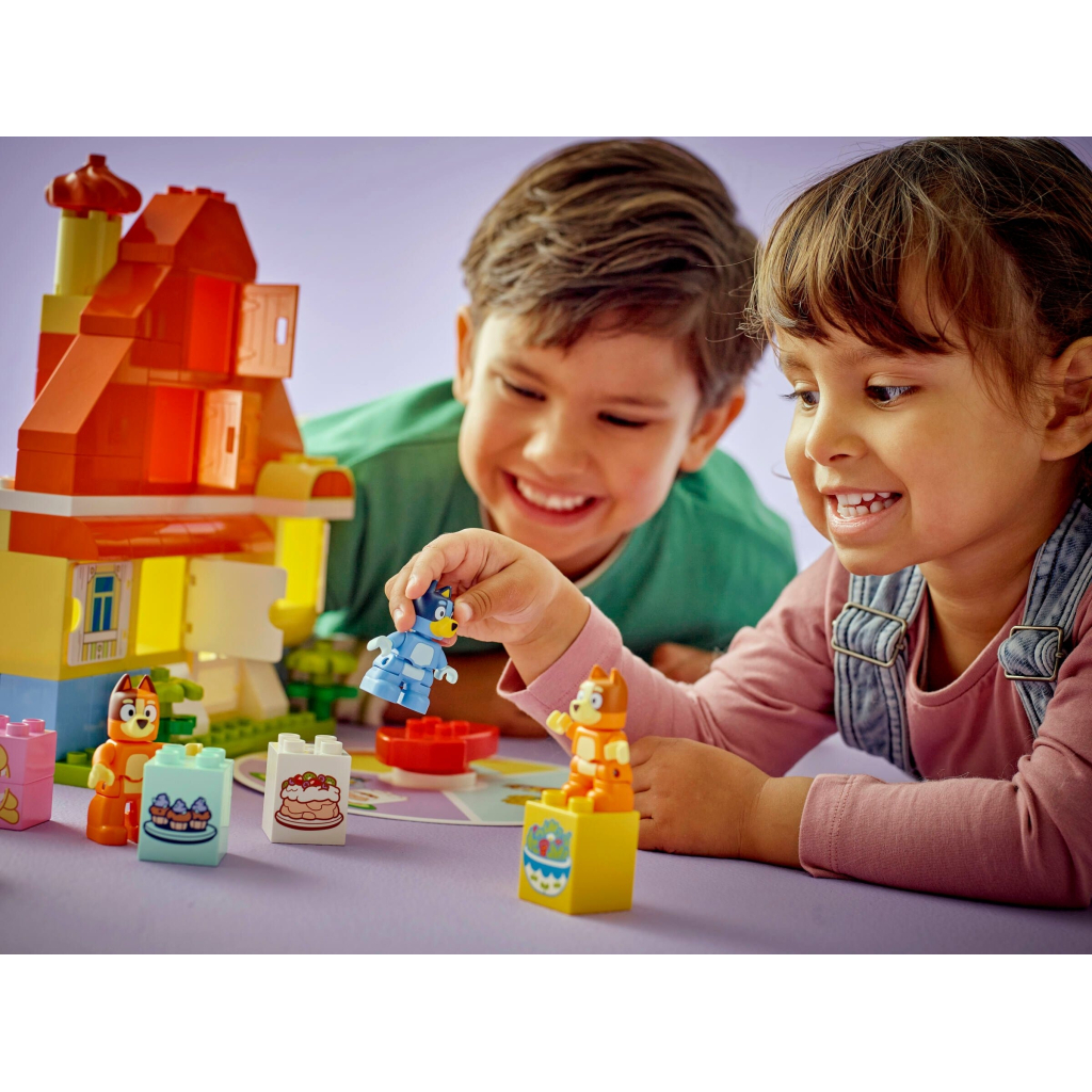 Конструктор LEGO DUPLO Bluey Родинний дім Блуї із грою на запам'ятовування (10459) - зображення 8