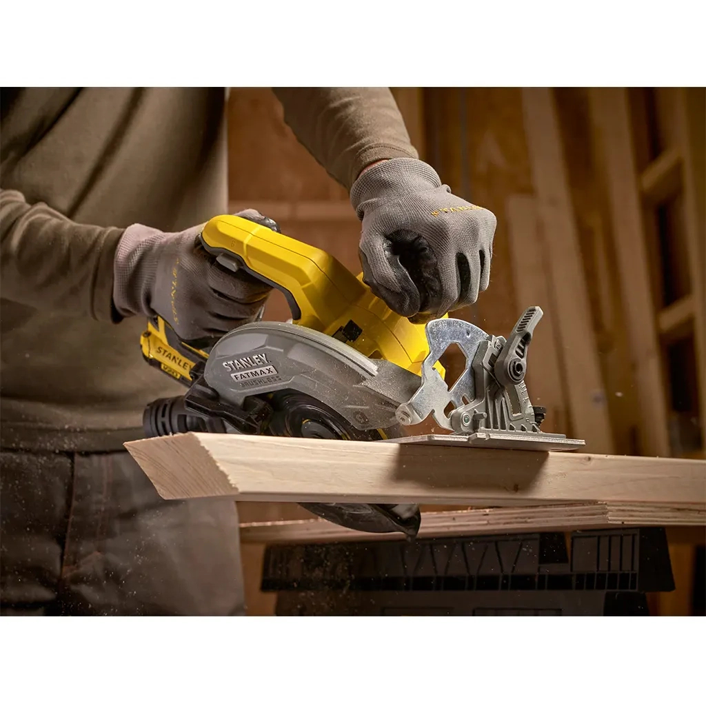 Дискова пила Stanley FatMax,18В(V20)Li-Ion,2x4Ah, 5000 об/хв, кейс, 10,71 кг (SFMCS550M2K) - изображение 7