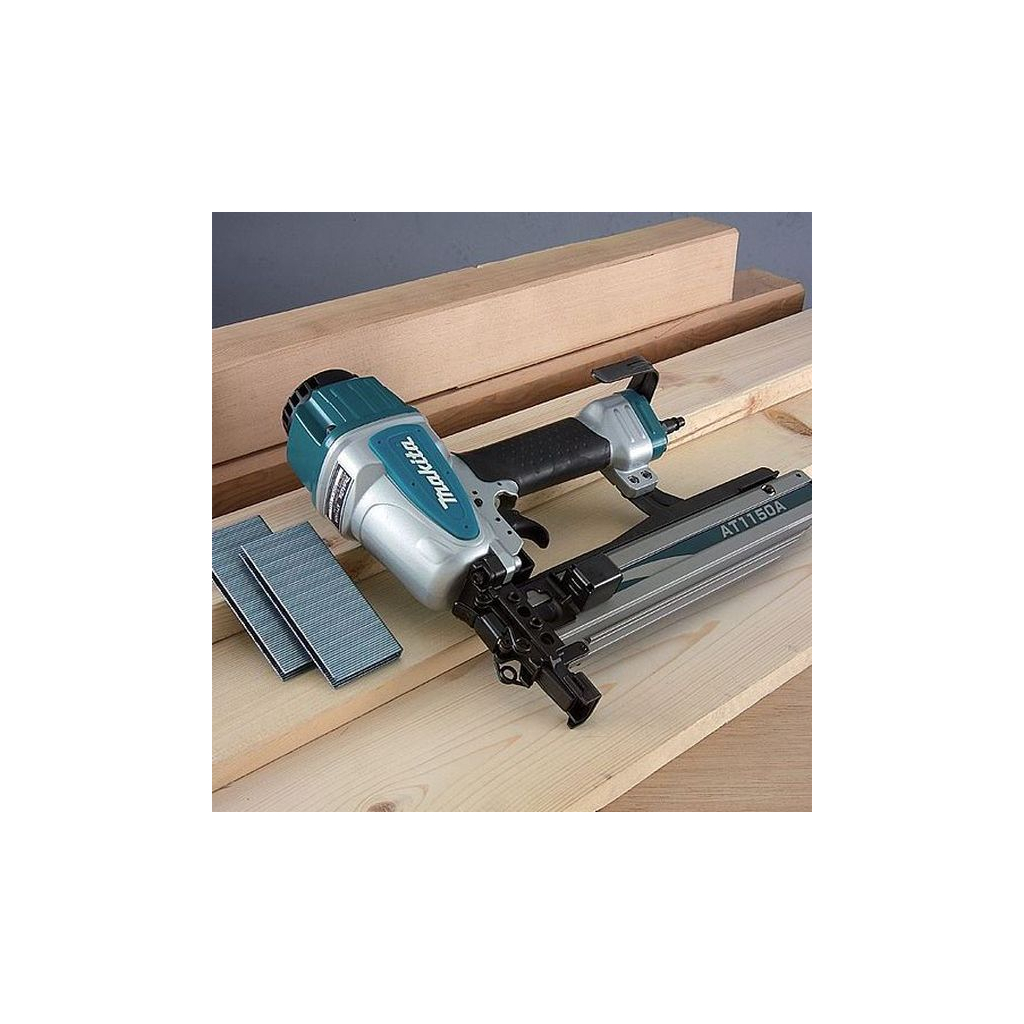 Степлер будівельний Makita пневматичний AT1150A - зображення 3