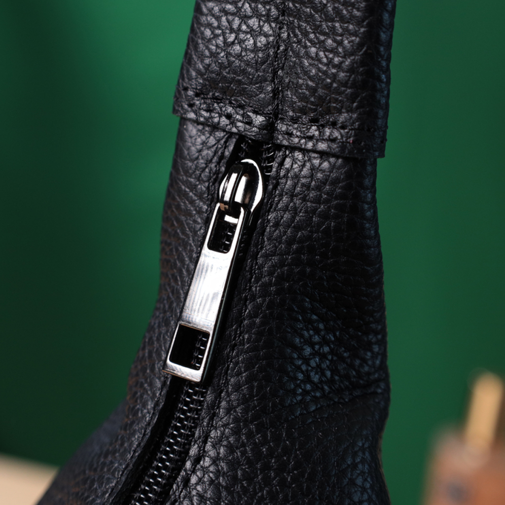 Сумка Shvigel З натуральної шкіри флотар Чорна (22827) - зображення 11