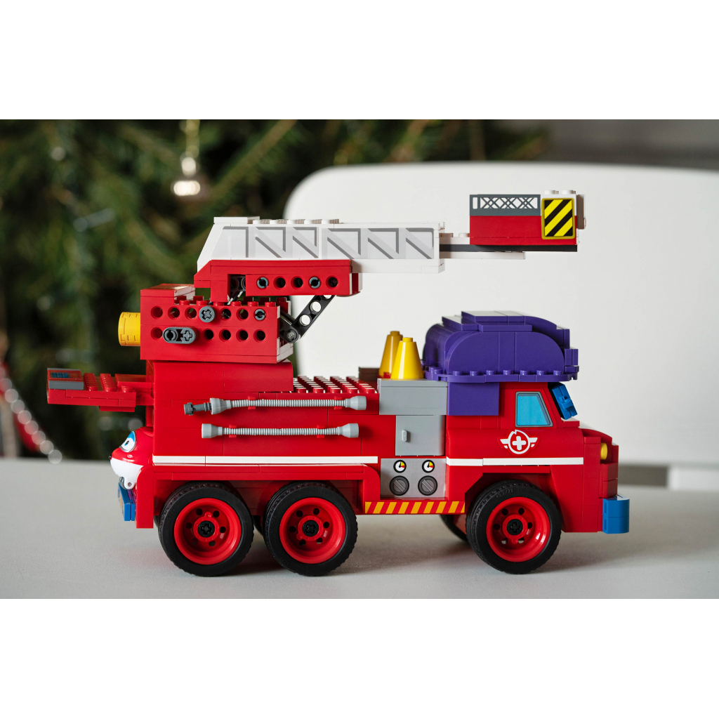 Конструктор Super Wings Small Blocks Buildable Vehicle Set Sparky, Спаркі (EU385011) - зображення 3