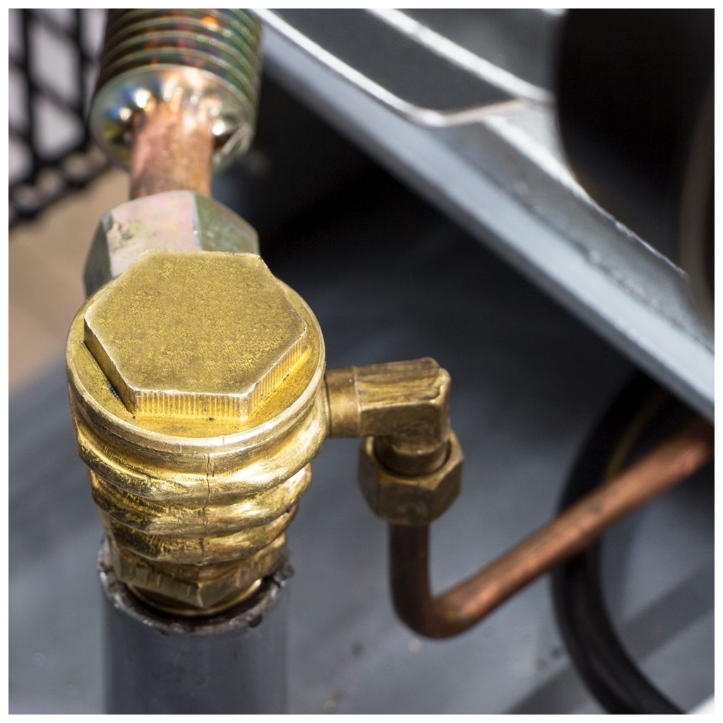 Компресор Sigma ремінний трициліндровий 380В 3кВт 610л/хв 10бар 135л (7044711) - зображення 5