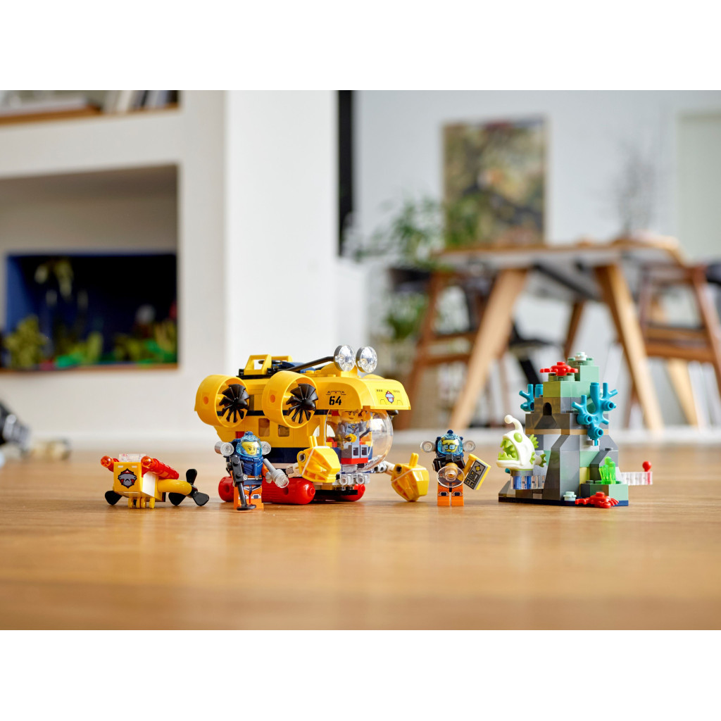 Конструктор LEGO City Океан: дослідницький підводний човен 286 деталей (60264) - зображення 11