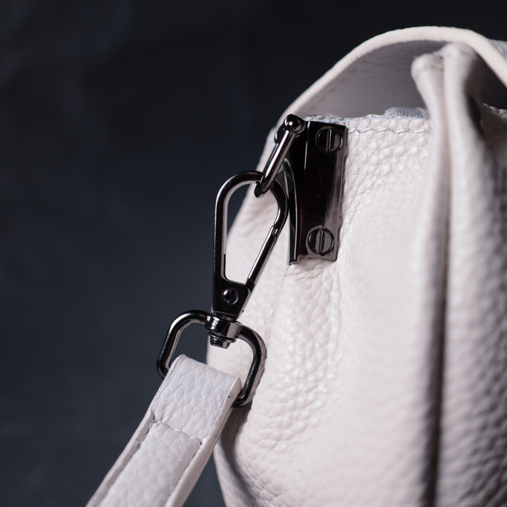 Сумка Vintage Шкіряна жіноча з трикутним клапаном Біла (22255) - зображення 9