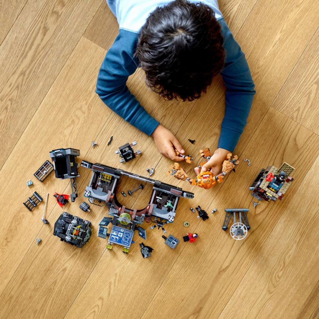 Конструктор LEGO Super Heroes DC Comics Вторгнення Глиноликого у бет-печеру (76122) - зображення 4