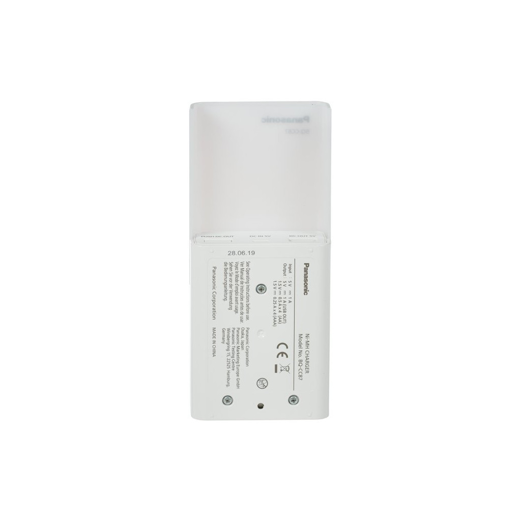 Зарядний пристрій для акумуляторів Panasonic BQ-CC87 USB in/out з функцією Power Bank +4AA 1900 mAh (K-KJ87MCC40USB) - зображення 2