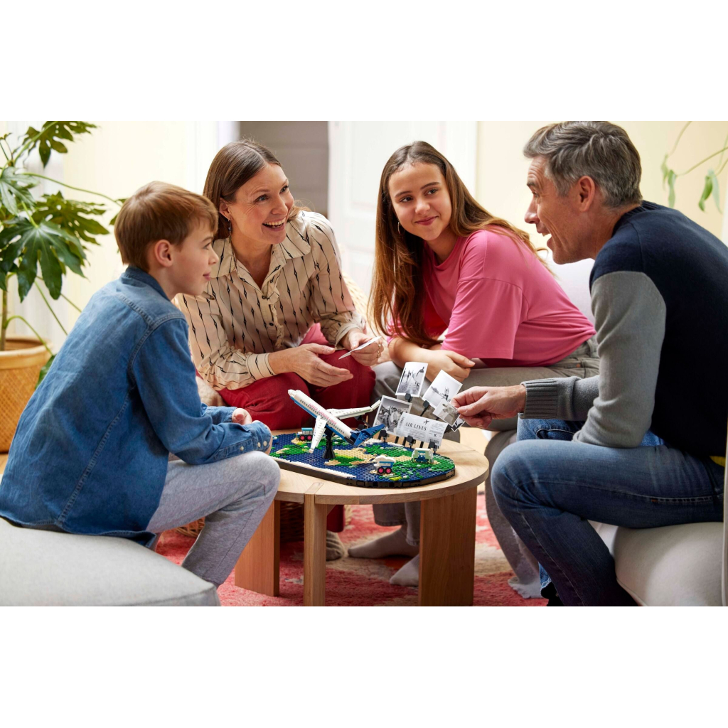 Конструктор LEGO Family Миті з подорожей 1231 деталь (41838) - зображення 9