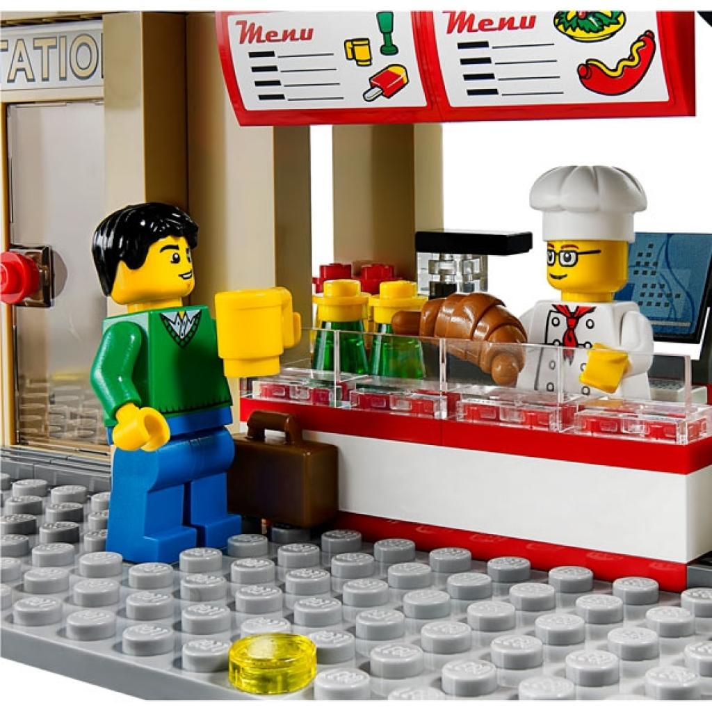 Конструктор LEGO City Залізнична станція (60050) - зображення 6