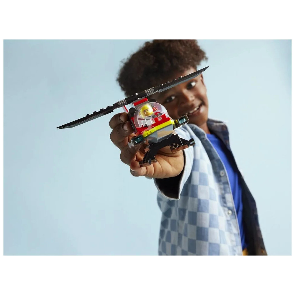 Конструктор LEGO City Пожежний рятувальний гелікоптер 85 деталей (60411) - зображення 2