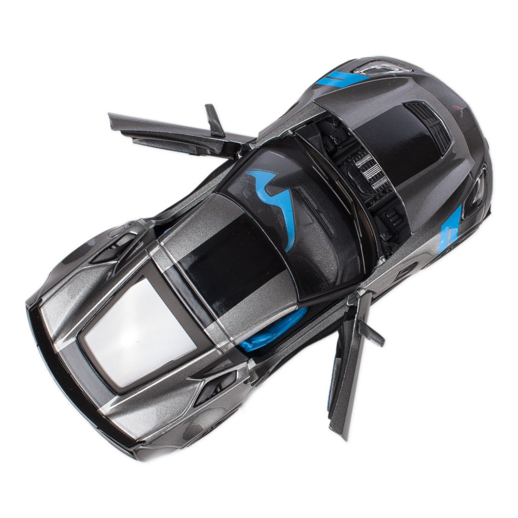 Машина Maisto Corvette Grand Sport 2017 (1:24) сірий металік (31516 met. grey) - зображення 4