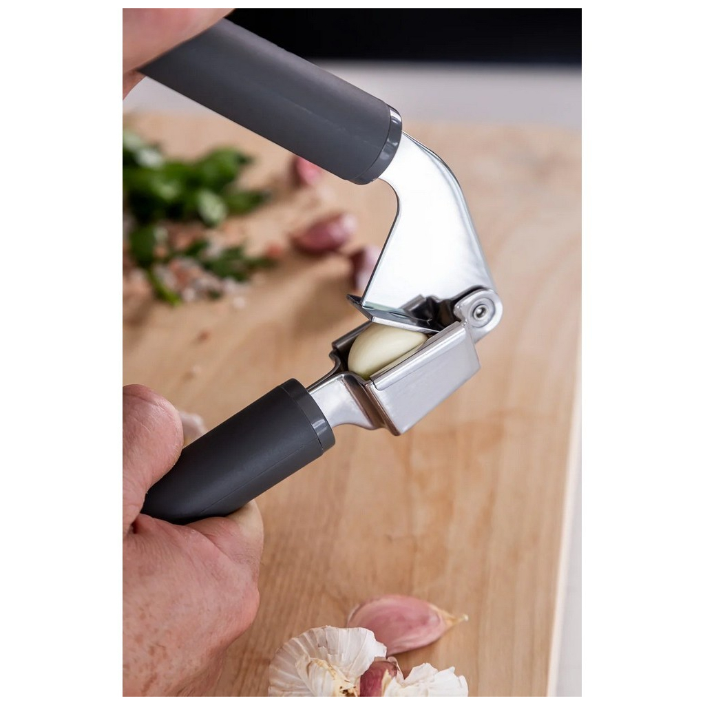 Прес для часнику KitchenAid Coreline 19 см сірий (KAS132OHCGG) - зображення 9