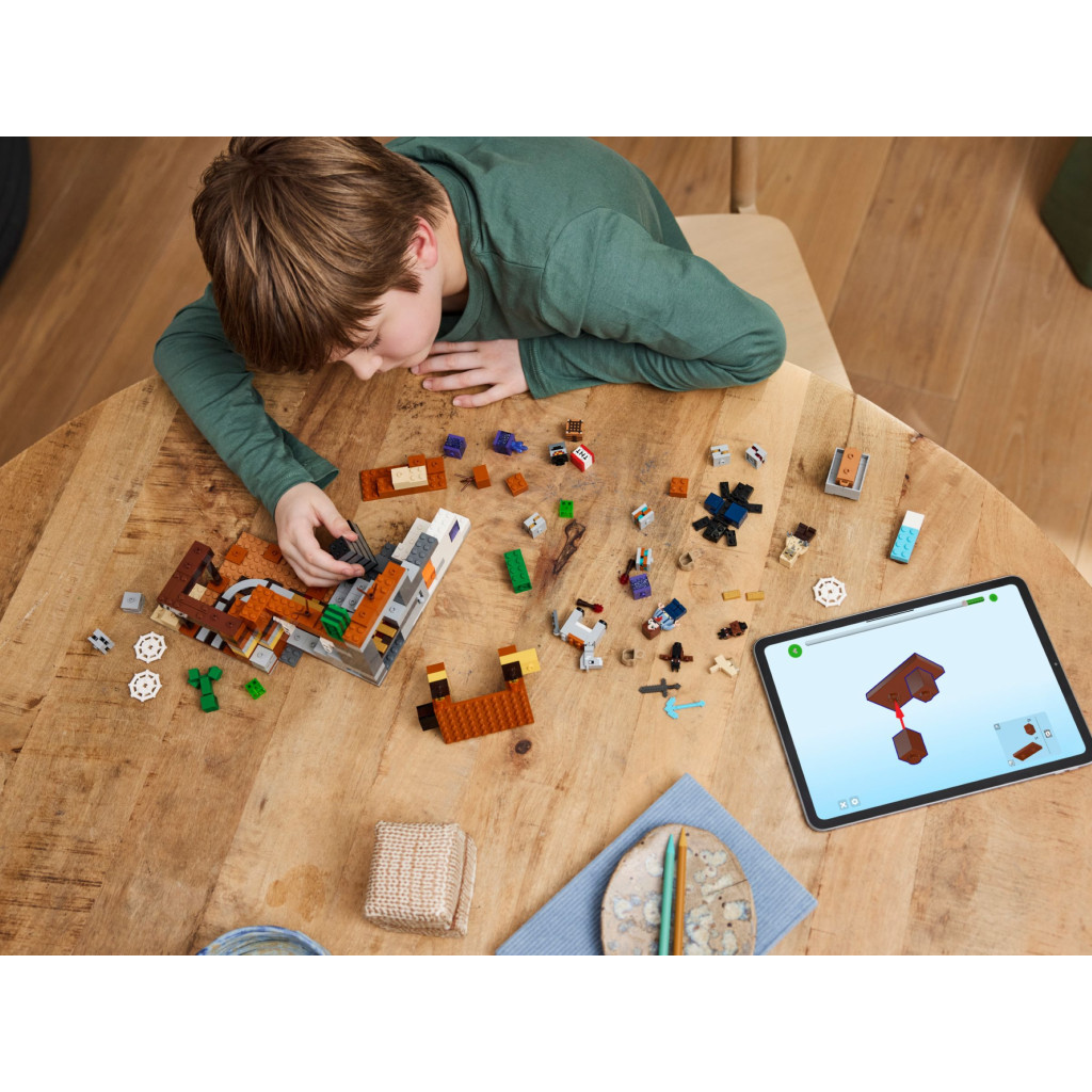 Конструктор LEGO Minecraft Покинута шахта у безплідних землях (21263) - зображення 10