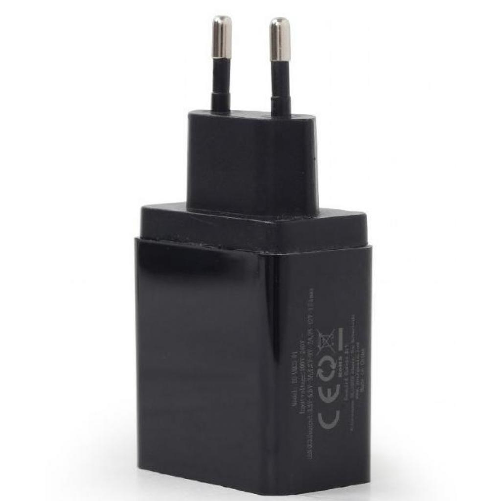 Зарядний пристрій EnerGenie USB 2.1A (EG-UQC3-01) - зображення 3
