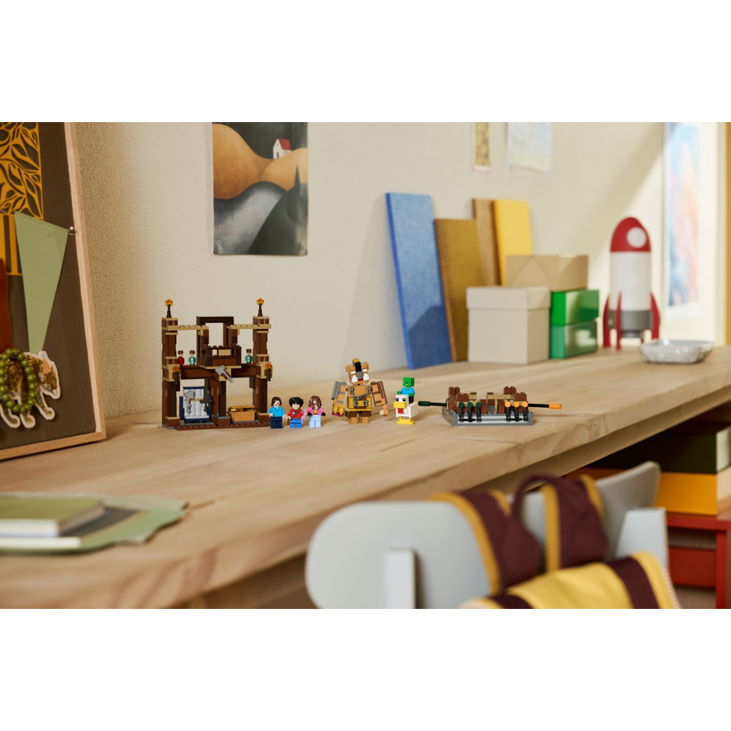 Конструктор LEGO Minecraft Бійцівський ринг у лісовому маєтку (21272) - зображення 12