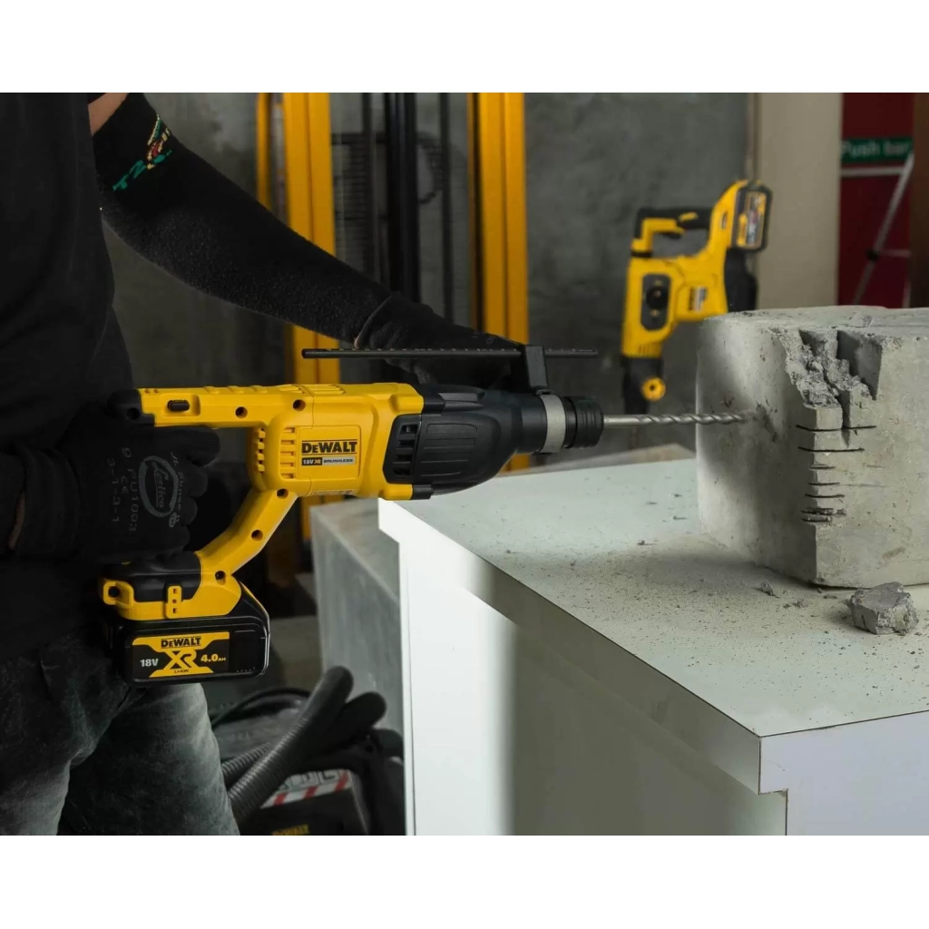 Перфоратор DeWALT безщітковий, SDS-MAX, 54 В, 10.5 Дж, 2 реж. (без АКБ та ЗП) (DCH133M1) - изображение 9