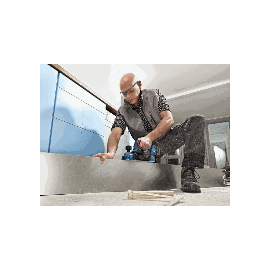 Електрорубанок Bosch GHO 18 V-LI, ніж 82мм, L-BOXX (без АКБ та ЗП) (0.601.5A0.300) - зображення 2