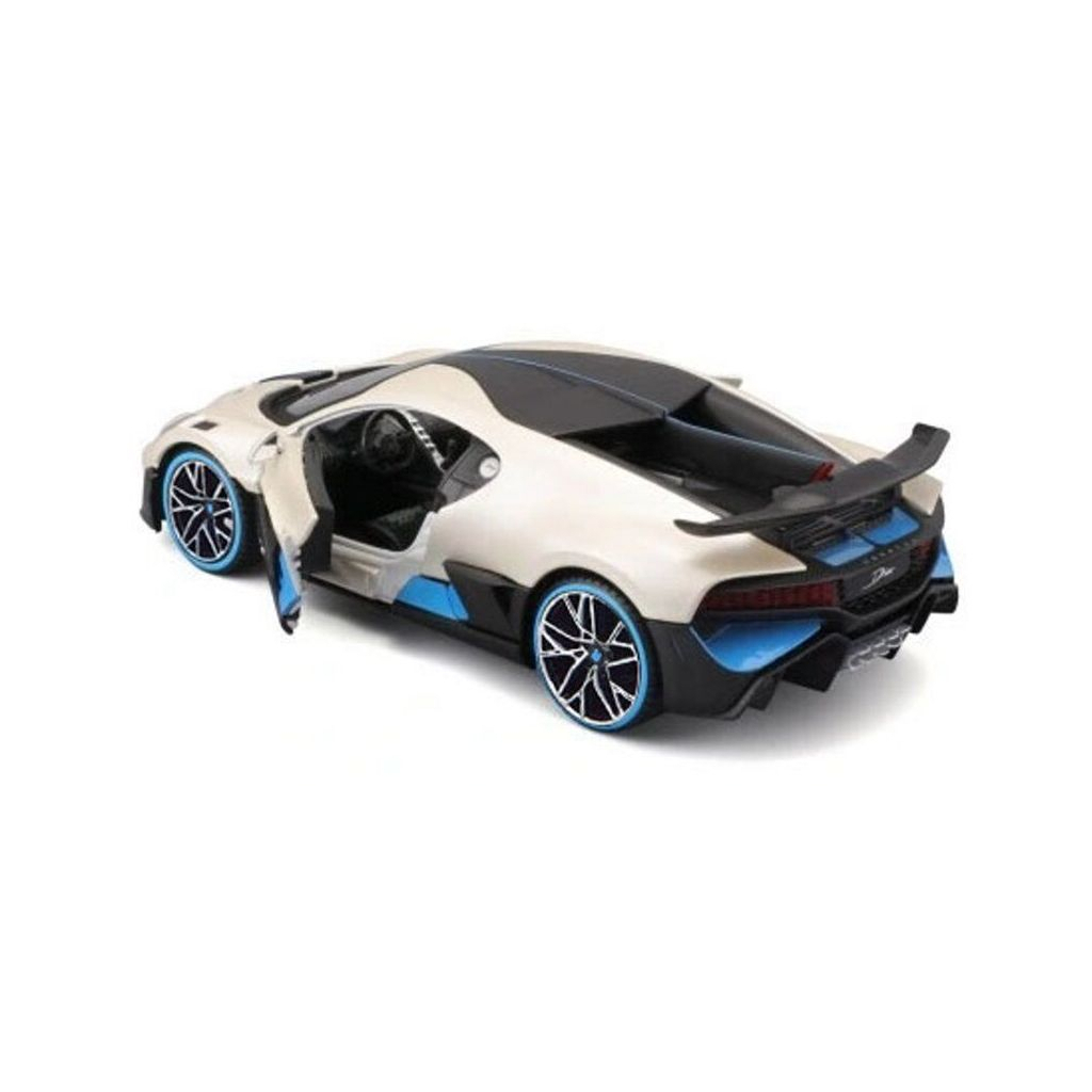 Машина Maisto Bugatti Divo білий 1:24 (31526 met. white) - зображення 3