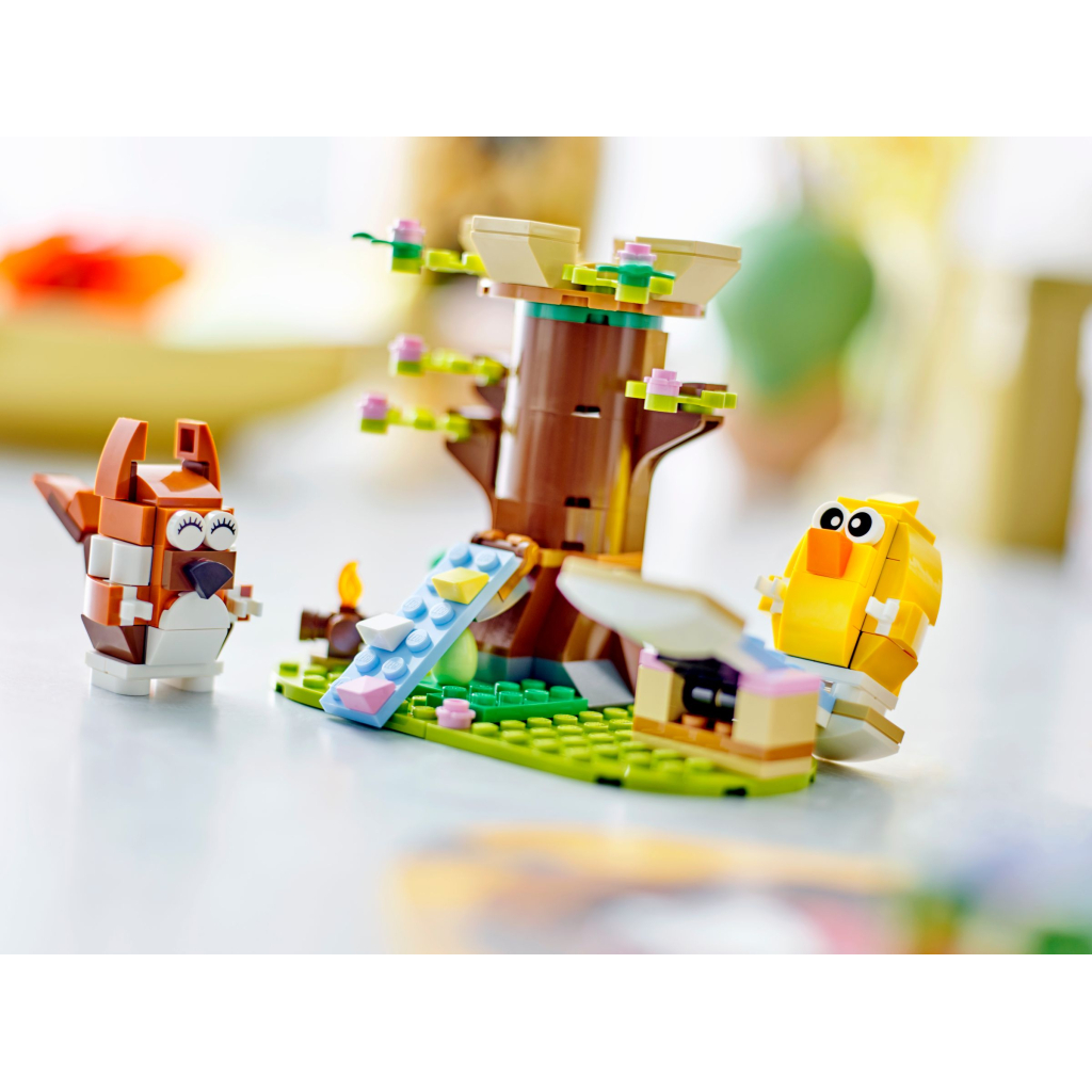 Конструктор LEGO Iconic Весняний майданчик для тварин (40709) - зображення 5