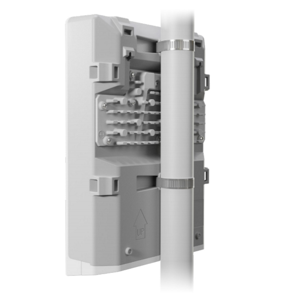 Комутатор мережевий Mikrotik CSS610-1Gi-7R-2S+OUT - зображення 3