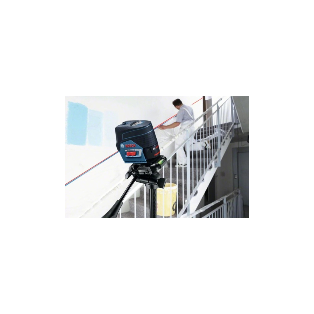 Лазерний нівелір Bosch Professional GCL2-50C+RM2+BT150 до 10м, ±0.3мм/м, 4AAx1.5В, IP54, штативі, чохол, мішеннь (0.601.066.G02) - зображення 3