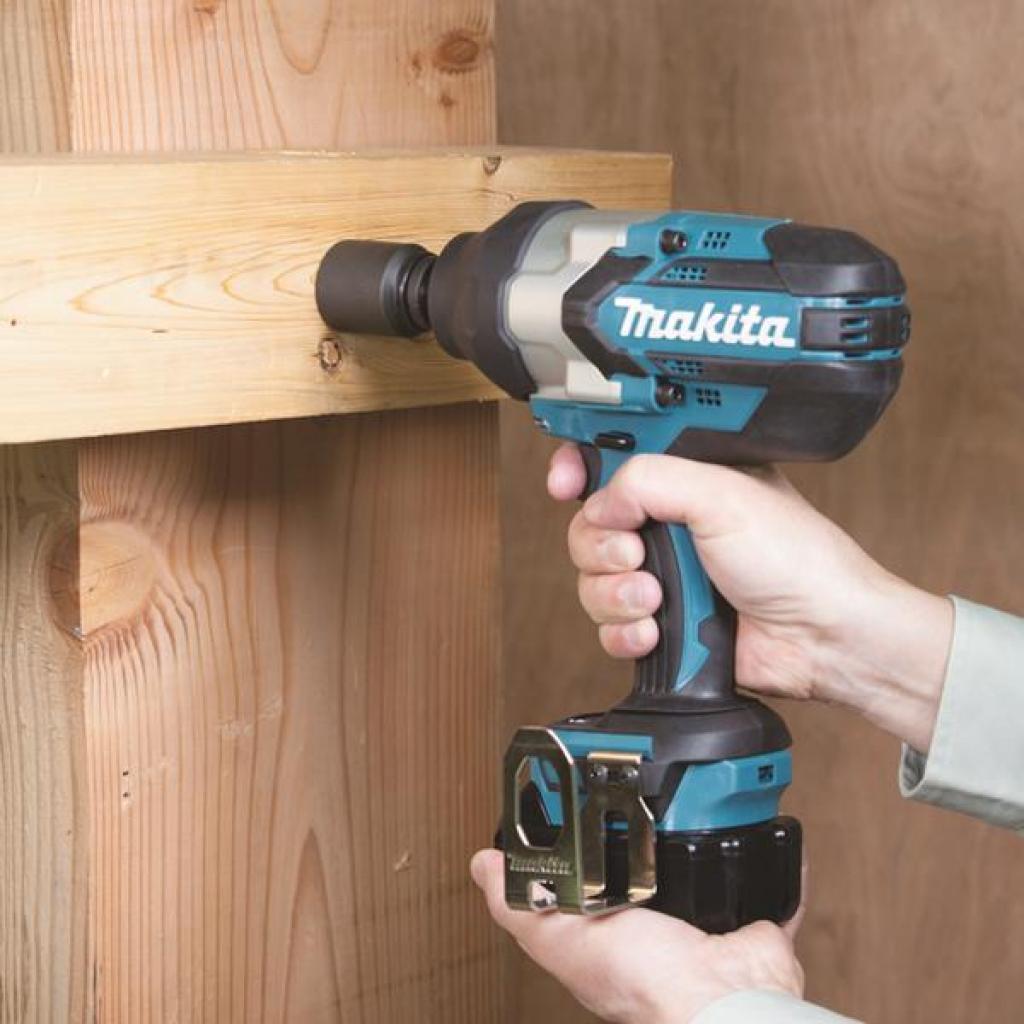 Гайковерт Makita DTW1002RTJ акумуляторний з ударом - изображение 4