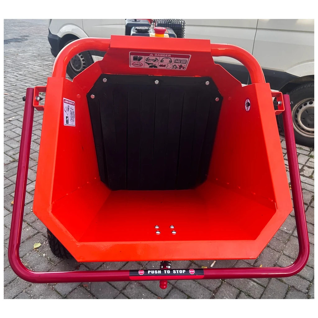 Садовий подрібнювач GTM бензиновий P4206 15к.с., діам.гілок до 15см, барабан з 2 ножами (P4206) - зображення 4