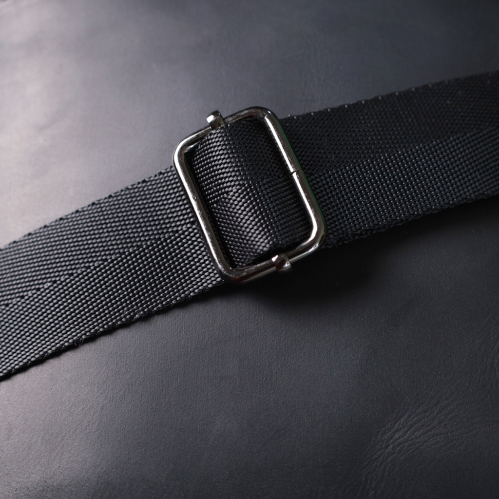 Сумка Shvigel Через плече з матової натуральної шкіри Чорна (22848) - зображення 11