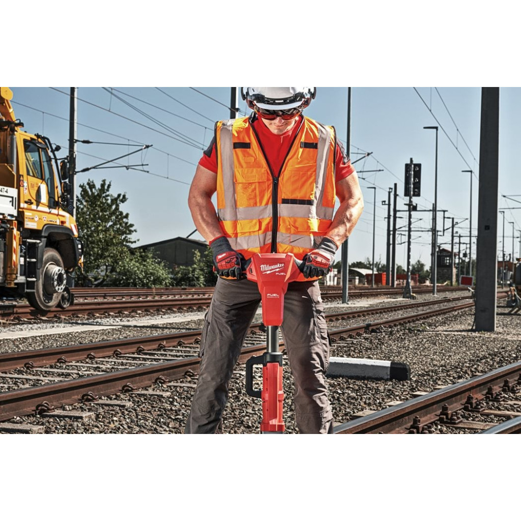 Гайковерт Milwaukee 1'', 2000 Нм, M18 M18 FHIWF1R-122C, 2x12Ah, кейс (4933493141) - зображення 6